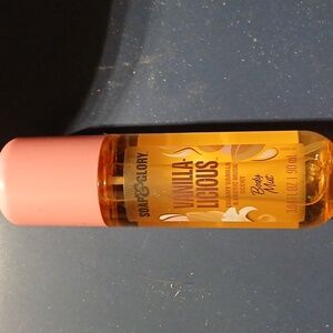 SOAP & GLORY BODY MIST Vanilla-Licious